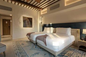 هتل Bab Al Shams, A Rare Finds Desert Resort, Dubai