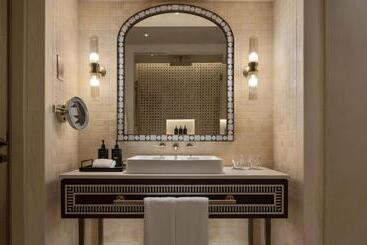 هتل Bab Al Shams, A Rare Finds Desert Resort, Dubai
