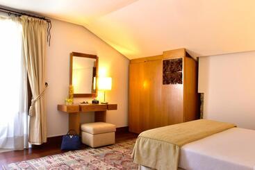 Casa Melo Alvim  by Unlock Hotels