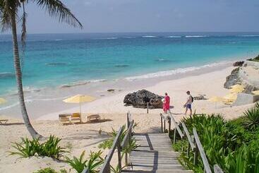 هتل Coco Reef Bermuda