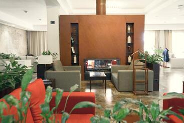 Comfort Hotel Astana