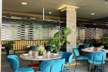 Conti Hotel Vilnius, Conference Centre, Restaurant & Bar