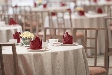 هتل Dorsett Grand Subang