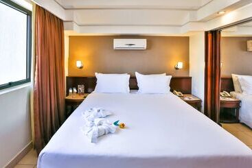 هتل Golden Tulip Goiania Address