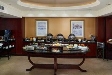 هتل Hilton Cairo Grand Nile