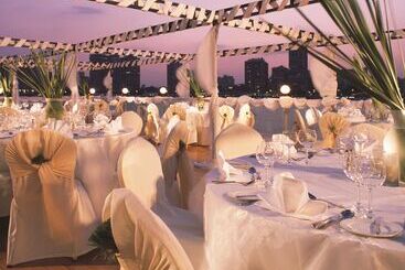 هتل Hilton Cairo Grand Nile