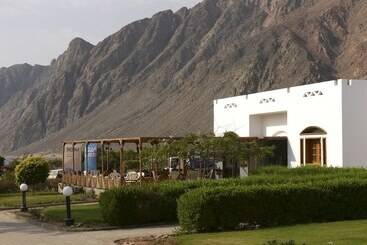 هتل Happy Life Village Dahab