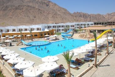 هتل Happy Life Village Dahab