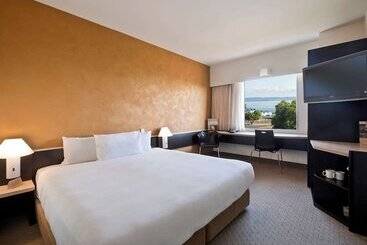 هتل Ibis Rotorua