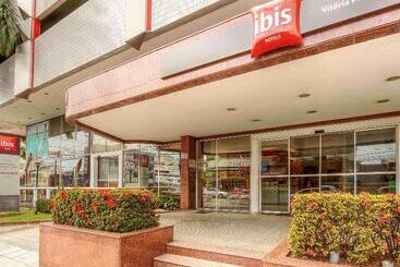 هتل Ibis Vitoria Praia Do Canto