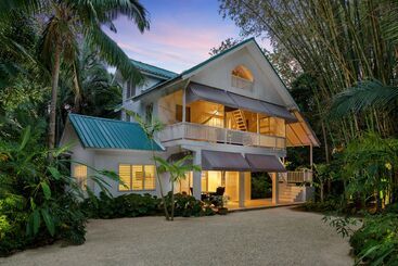 هتل Idle Awhile Resort