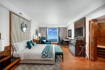 هتل Intercontinental Marine Drive Mumbai, An Ihg