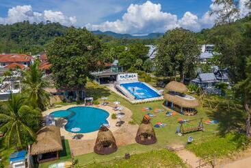 هتل Khaolak Emerald Beach Resort And Spa