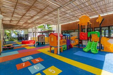 هتل Khaolak Emerald Beach Resort And Spa