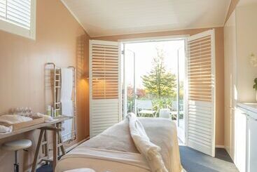 هتل Rosewood Matakauri
