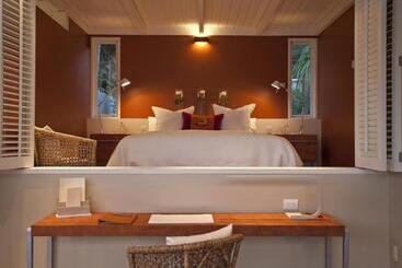 هتل Rosewood Matakauri