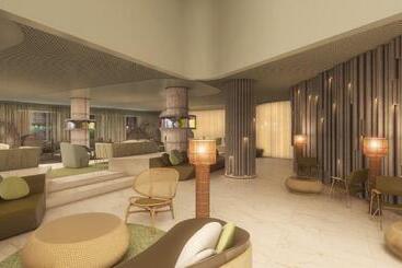 호텔 Next   By Savoy Signature