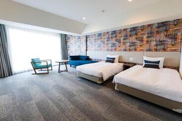 هتل Okinawa Grand Mer Resort