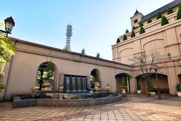 هتل Okura Chiba