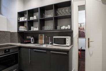 فندق Old Town Square Residence By Emblem