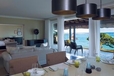 هتل Outrigger Mauritius Beach Resort
