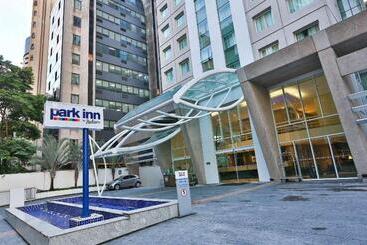 هتل Park Inn By Radisson Berrini