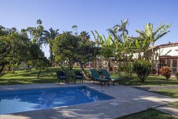 هتل Quinta Jardins Do Lago