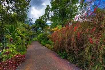 هتل Quinta Jardins Do Lago