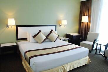 Summit Hotel Subang Usj