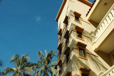 هتل The Jayakarta Anyer Beach Resorts