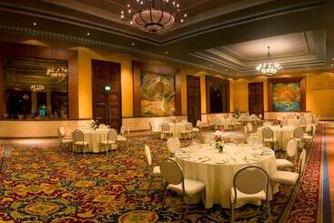 هتل The Lalit Mumbai