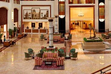 هتل The Lalit Mumbai