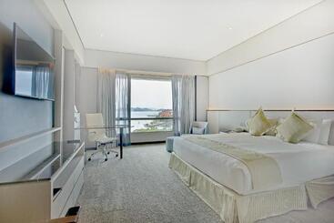 酒店 The Pacific Sutera