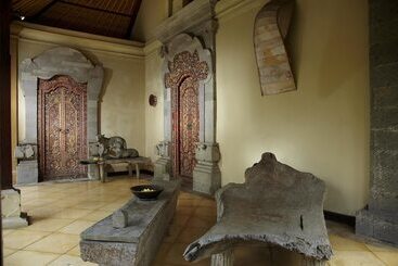 هتل The Sungu Resort & Spa