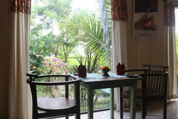 هتل The Sungu Resort & Spa