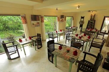 هتل The Sungu Resort & Spa