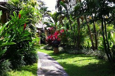 هتل Villa Semana Resort & Spa