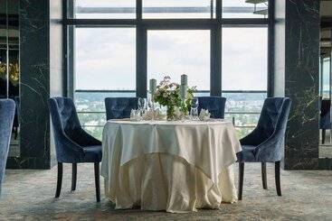 Vilnius Park Plaza Hotel, Restaurant & Terrace, Panorama Bar, Conference & Banquet Center