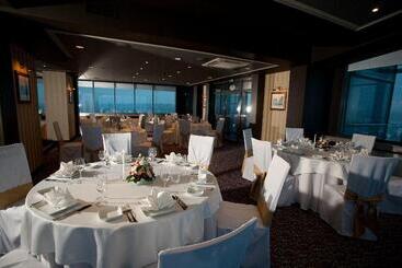 Vilnius Park Plaza Hotel, Restaurant & Terrace, Panorama Bar, Conference & Banquet Center
