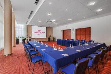Vilnius Park Plaza Hotel, Restaurant & Terrace, Panorama Bar, Conference & Banquet Center