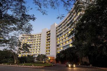 Marriott Executive Apartment   Lakeside Chalet, Mumbai