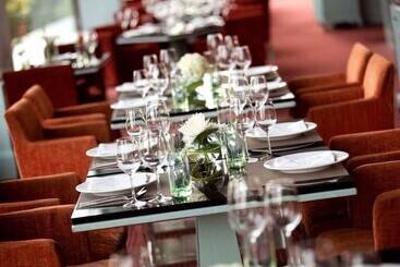 Marriott Executive Apartment   Lakeside Chalet, Mumbai