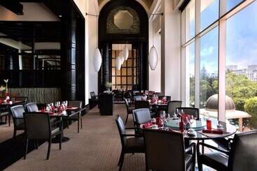 Marriott Executive Apartment   Lakeside Chalet, Mumbai