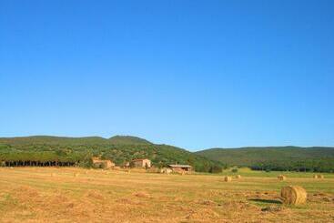 هتل Agriturismo La Valentina Nuova