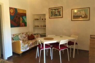 هتل Agriturismo La Valentina Nuova