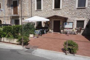 پانسیون Affittacamere Casa Di Elide