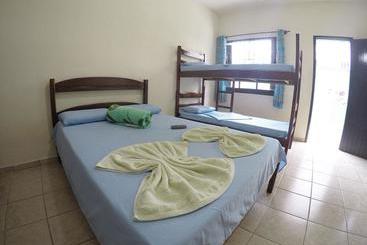 پانسیون Pousada Casa Verde Ubatuba