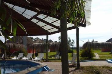 استراحتگاه Termas Sol Y Luna