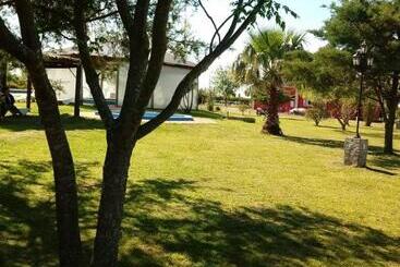 استراحتگاه Termas Sol Y Luna