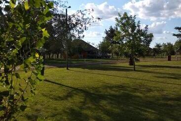 استراحتگاه Termas Sol Y Luna
